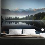 Papier peint – Lac alpin et montagnes reflétées