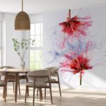 Papier peint – Fleurs rouges et envol de graines