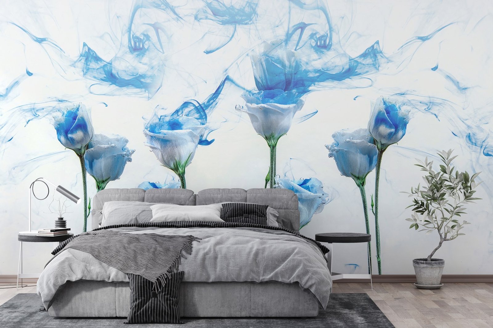w02139pib6r.jpg Papier peint – Roses bleues effet aquarelle fluide – Image 1