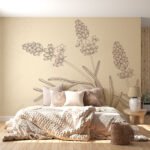 Papier peint – Papillons dessinés sur fond beige