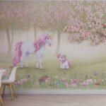 Papier peint – Licornes dans un jardin fleuri