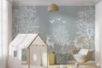 Papier peint – Forêt blanche et oiseaux sur fond gris bleu