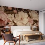 Papier peint – Fleurs anciennes sur fond brun