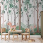 Papier peint – Animaux dans une forêt illustrée