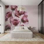 Papier peint – Fleurs pourpres sur fond clair