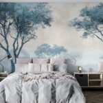 Papier peint – Arbres bleus dans un paysage brumeux