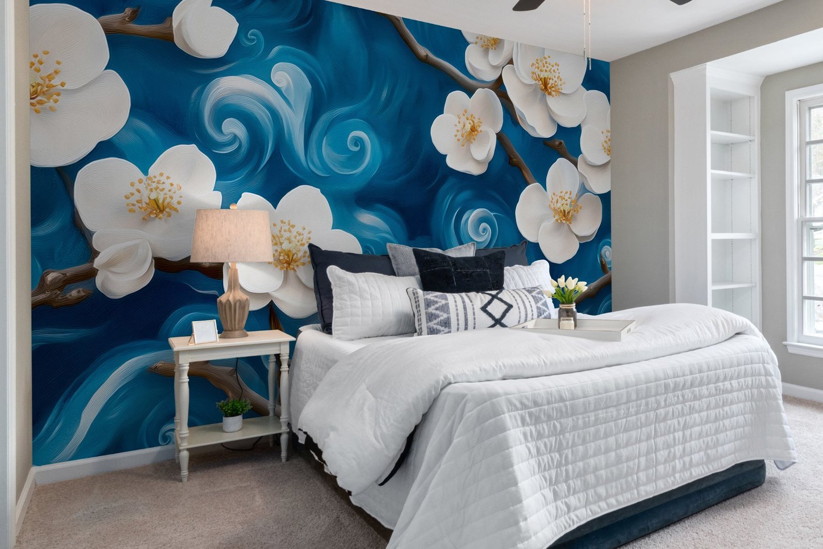 w08707pib2r.jpg Papier peint – Fleurs blanches et volutes bleues – Image 1